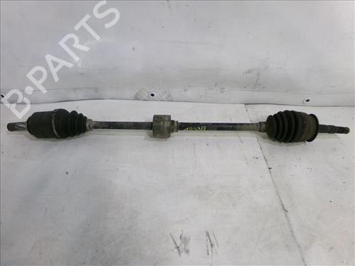 Used Right front driveshaft Right front driveshaft OPEL CORSA C (X01) 1.7 DI (F08, F68) (65 hp) 24566775 24566775