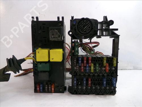 fuse-box-mercedes-benz-e-class-w210-1995-1996-1997-1998-1999-2000-2001-2002-2003-24565108 main image