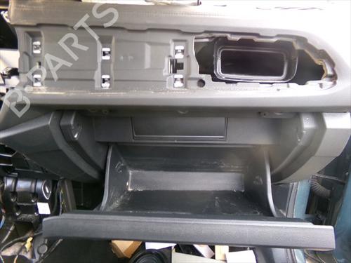 Handskerum VW T-ROC (A11, D11) 2.0 TDI SCR | BP38615235C95 - Image 2