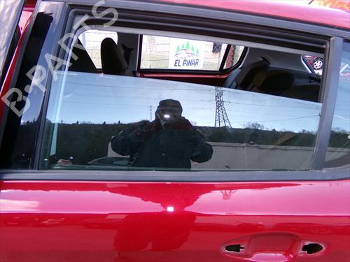 Dør rude ventre bagtil PEUGEOT 308 II (LB_, LP_, LW_, LH_, L3_) 1.6 BlueHDi 120 (120 hp) 31658787