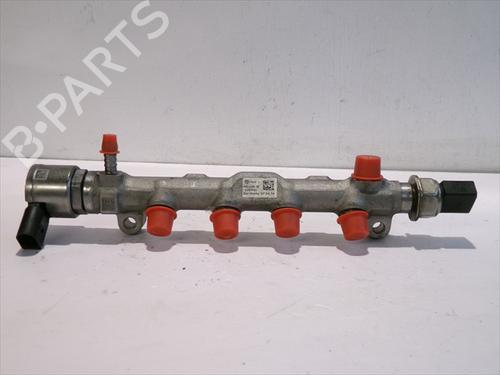Used Injection rail Injection rail 37660661 37660661