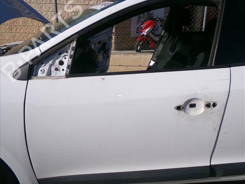 Used Left front door Left front door 31020103 31020103