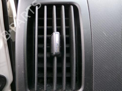 Used Air vent Air vent HYUNDAI i30 (FD) 1.4 (109 hp) 26611536 26611536