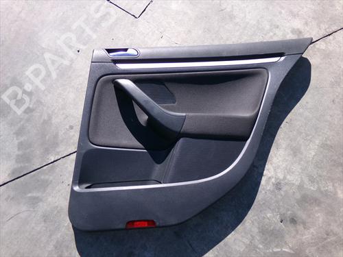 Bageste højre beklædning VW GOLF PLUS V (5M1, 521) 1.2 TSI (105 hp) 31798811