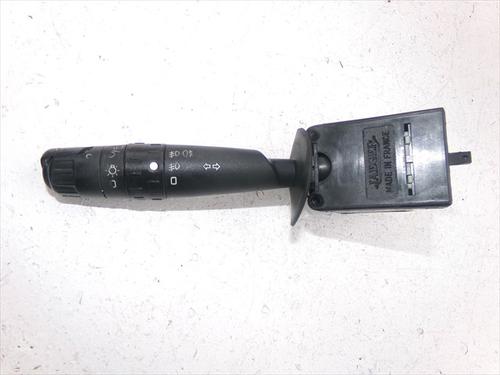 Used Headlight switch Headlight switch CITROËN XSARA PICASSO (N68) 2.0 HDi (90 hp) 32045823 32045823