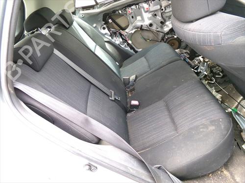 rear-seat-toyota-auris-_e15_-2006-2007-2008-2009-2010-2011-2012-2013-37682744 main image