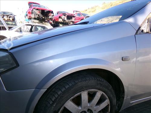 left-front-fenders-nissan-primera-hatchback-p12-2002-25897459 main image