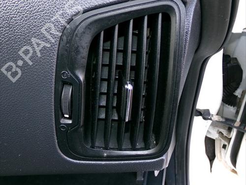 Used Air vent KIA RIO III (UB) 1.25 CVVT (86 hp) 31847747