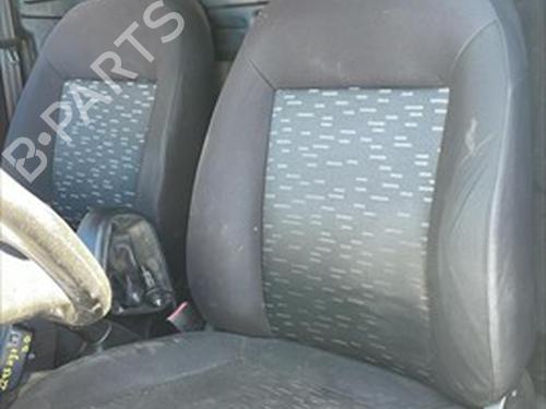 Sedile anteriore sinistro Sedile anteriore sinistro OPEL COMBO Box Body/MPV (X12) 1.3 CDTI (B05) (90 hp) 35894670 35894670
