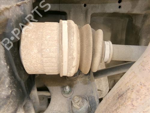 Used Right front driveshaft Right front driveshaft HYUNDAI SANTA FÉ I (SM) 2.0 CRDi (113 hp) 33264406 33264406