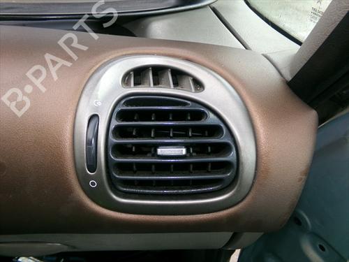 Used Air vent Air vent 32045773 32045773