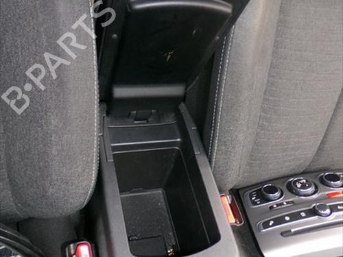Armrest / Center console CITROËN C4 II (NC_) 1.6 BlueHDi 100 | BP31637190I20 - Image 2