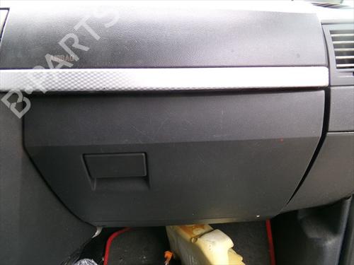 Used Glove box Glove box OPEL MERIVA A MPV (X03) 1.7 CDTI (E75) (100 hp) 33904908 33904908