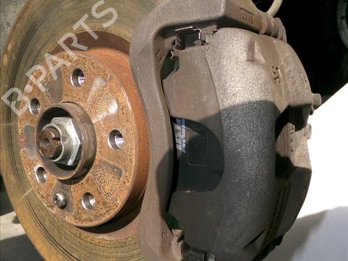Used Right front brake caliper Right front brake caliper FIAT 500L (351_, 352_) 1.6 D Multijet (199LYD1B) (105 hp) 33422849 33422849