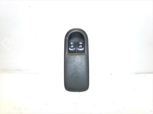 left-front-window-switch-renault-clio-iii-br01-cr01-2005-2006-2007-2008-2009-2010-2011-2012-2013-2014-36318878 main image