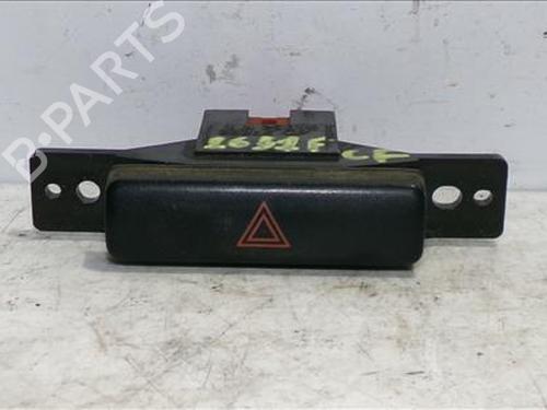 Used Warning switch Warning switch SUZUKI GRAND VITARA II (JT, TE, TD) 1.6 All-wheel Drive (JB416) (106 hp) 24563615 24563615