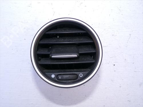 Used Air vent Air vent FIAT LINEA (323_, 110_) 1.3 D Multijet (323AXB1A) (95 hp) 40597760 40597760