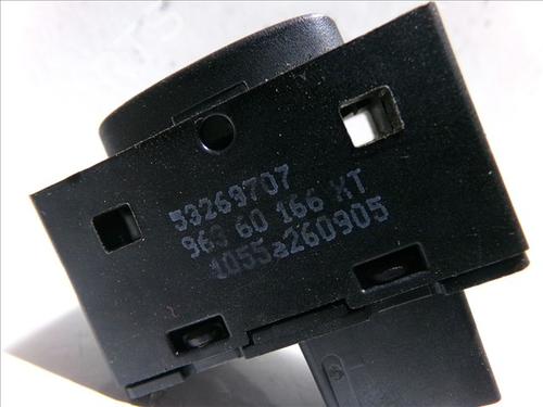 Right front window switch PEUGEOT 407 (6D_) 2.0 HDi 135 (6DRHRH, 6DRHRE, 6DRHRG, 6DRHRJ) | BP26203959I26  - Image 5