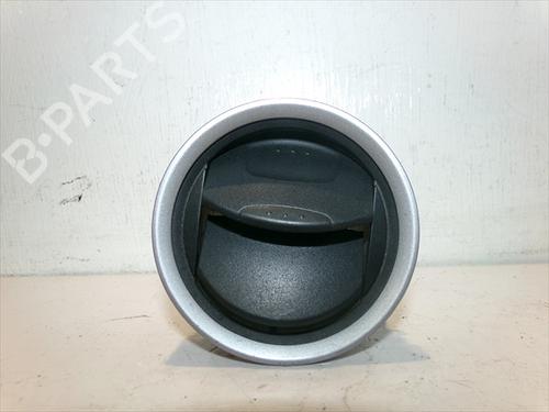 Used Air vent Air vent 38949747 38949747