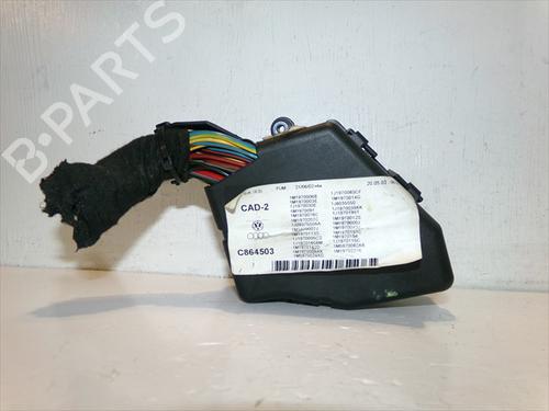 Fuse box SEAT LEON (1M1) 1.9 TDI | BP38746048E1 - Image 2