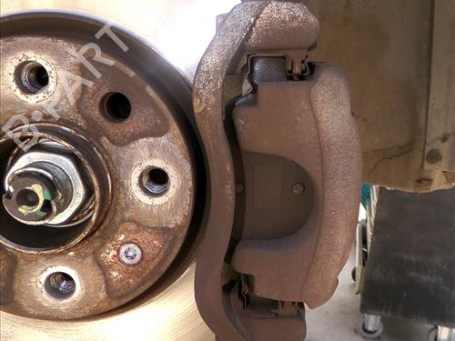 Used Right front brake caliper Right front brake caliper OPEL CORSA D (S07) 1.0 (L08, L68) (65 hp) 29328697 29328697
