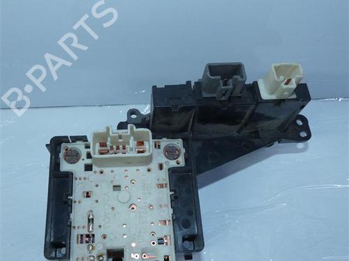 Warning switch TOYOTA YARIS (_P1_) 1.3 (SCP12_, SCP13_, SCP12R, SCP13R) | BP24555625I22 - Image 2