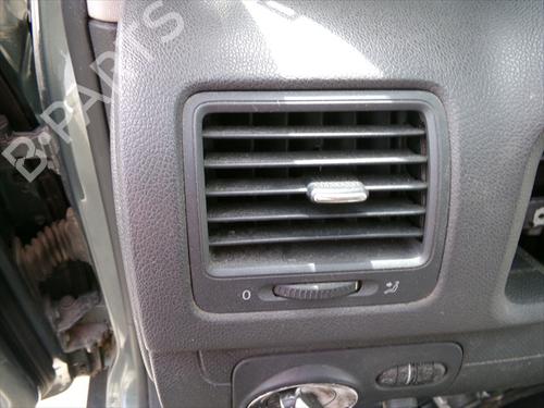 Rejilla aireadora Rejilla aireadora VW GOLF V (1K1) 1.9 TDI (105 hp) 34207334 34207334