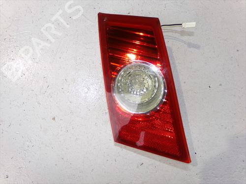 Fanale portellone sinistro CHEVROLET EPICA (KL1_) 2.0 D (150 hp) 32281720