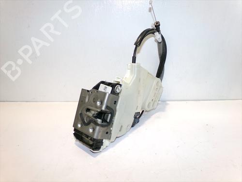 rear-right-lock-fiat-500x-334_-2014-37282395 main image