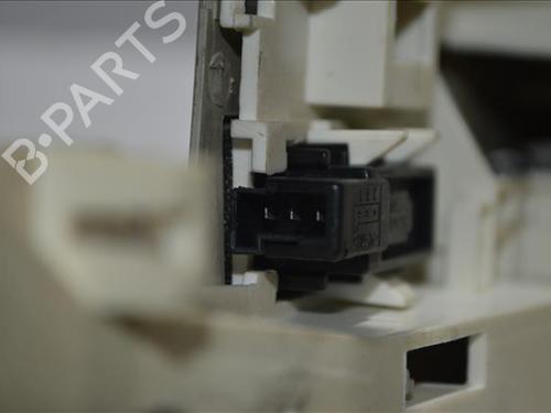Interior roof light SAAB 9-3 (YS3F, E79, D79, D75) 2.0 t | BP24558200I8 - Image 3