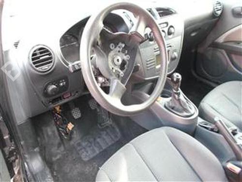 Steering column stalk SEAT LEON (1M1) 1.9 SDI | BP24555377I23  - Image 8