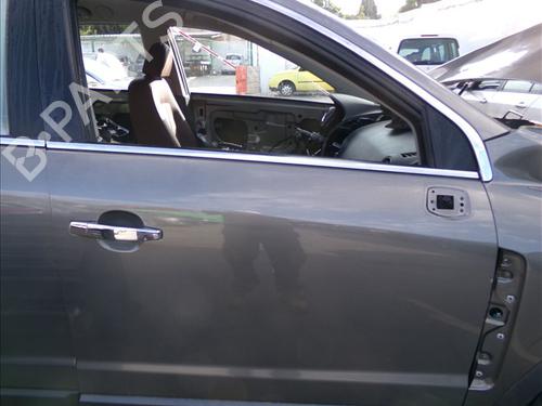 Used Right front door Right front door OPEL ANTARA A (L07) 3.2 V6 (227 hp) 25835602 25835602