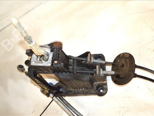 Gear lever CITROËN C4 II (NC_) 1.6 BlueHDi 120 | BP24563303M90 - Image 3