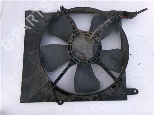 Used Radiator fan Radiator fan CHEVROLET AVEO / KALOS Saloon (T200) 1.4 (94 hp) 29623178 29623178