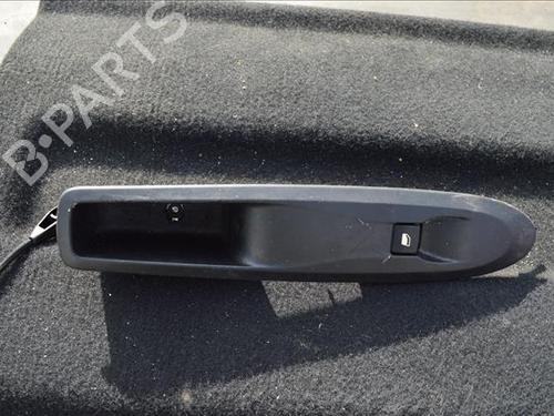 Used Right front window switch Right front window switch CITROËN C4 I (LC_) 1.6 HDi (90 hp) 24559837 24559837