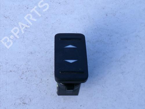 Used Right front window switch Right front window switch FORD MONDEO IV (BA7) 2.0 TDCi (140 hp) 33715793 33715793