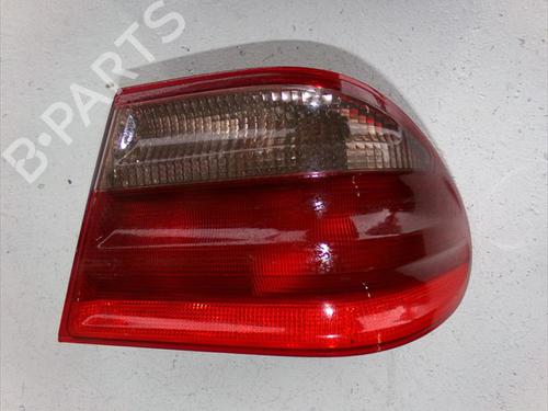 Used Right taillight MERCEDES-BENZ E-CLASS (W210) E 270 CDI (210.016) (170 hp) 32009934