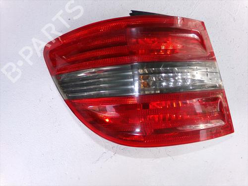 Used Left taillight MERCEDES-BENZ B-CLASS Sports Tourer (W245) B 200 CDI (245.208) (140 hp) 31918305