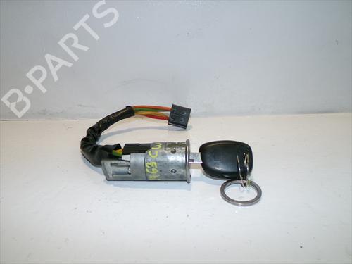 Used Electronic module Electronic module RENAULT CLIO II (BB_, CB_) 1.2 16V (BB05, BB0W, BB11, BB27, BB2T, BB2U, BB2V, CB05,... (75 hp) 35799780 35799780