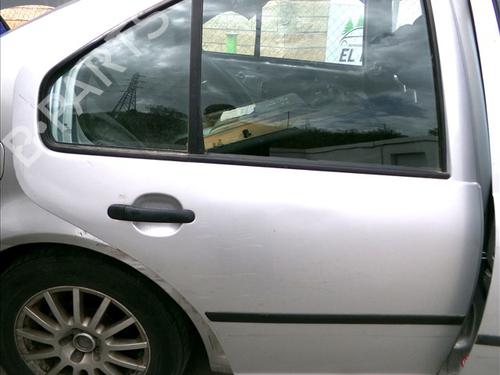 Used Right rear door Right rear door 28598482 28598482