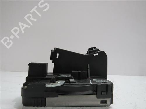 Used Front right lock Front right lock OPEL VIVARO A Van (X83) 2.5 DTI (F7) (135 hp) 24555505 24555505