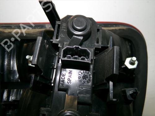 Right tailgate light SEAT LEON (1M1) 1.6 16 V | BP31824858C80 - Image 3
