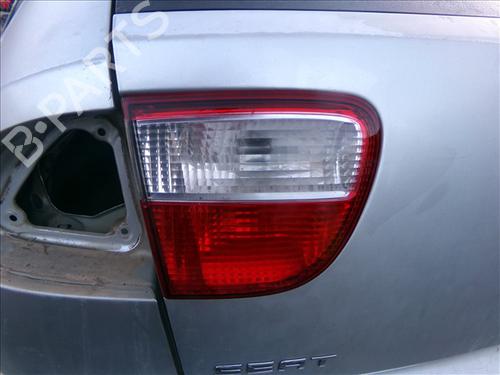 Used Left tailgate light Left tailgate light SEAT LEON (1M1) 1.9 TDI (90 hp) 29597353 29597353