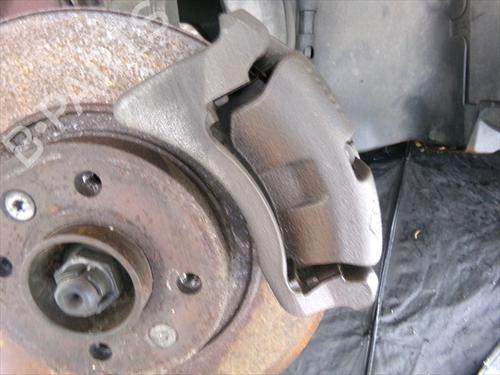 right-front-brake-caliper-dacia-sandero-2008-31942837 main image