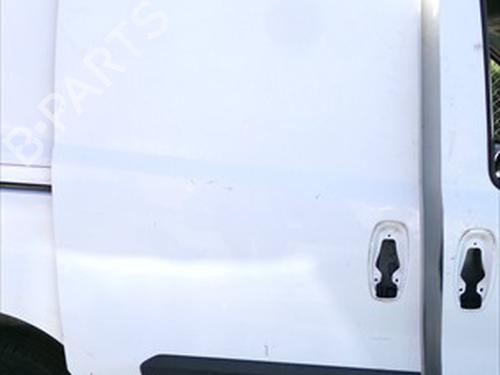 Dør højre bagtil Dør højre bagtil OPEL COMBO Box Body/MPV (X12) 1.3 CDTI (B05) (90 hp) 35775786 35775786