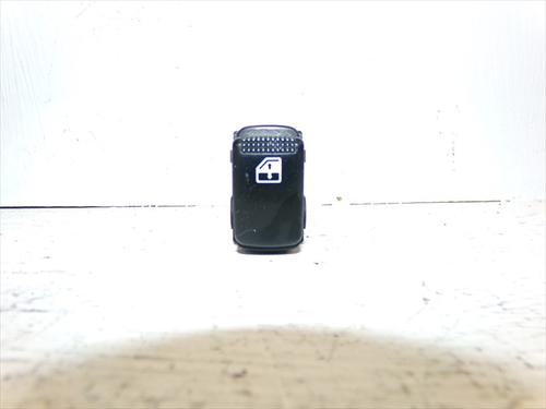 Used Right front window switch Right front window switch HYUNDAI MATRIX (FC) 1.5 CRDi (82 hp) 33285631 33285631