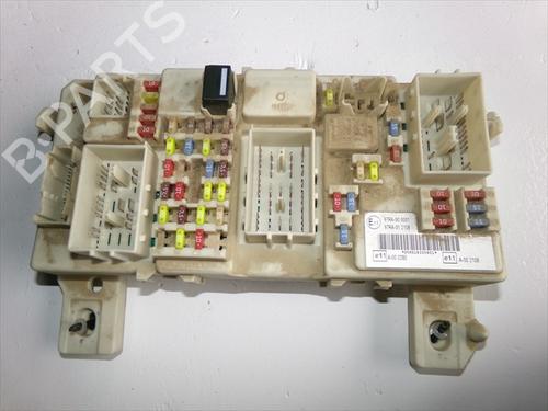 sikringsdase-ford-kuga-i-2008-2009-2010-2011-2012-39578297 main image