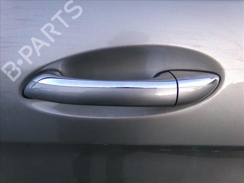 rear-left-exterior-door-handle-mercedes-benz-r-class-w251-v251-2005-2006-2007-2008-2009-2010-2011-2012-2013-2014-2015-2016-2017-29520459 main image
