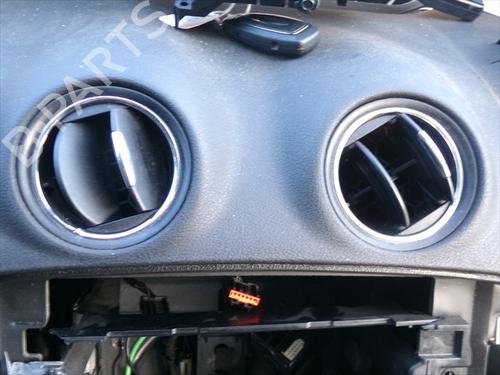 air-vent-ford-mondeo-iv-ba7-2007-2008-2009-2010-2011-2012-2013-2014-2015-33715796 main image