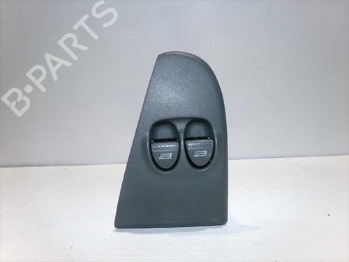 Used Left front window switch Left front window switch FIAT BRAVA (182_) 1.6 16V (182.BB) (103 hp) 36212611 36212611